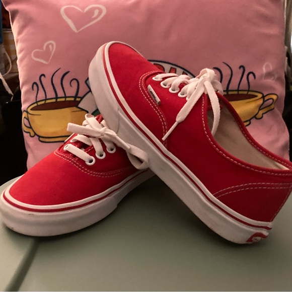 Vans Shoes - Womens’s sz 8/Men’s sz 6.5 Red Vans